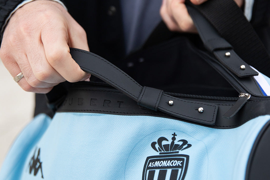 Sac 45 Métamorphose JOUBERT, fait à partir d’un maillot, vue 4